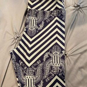 Lularoe Americana leggings